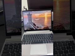 1つのタブレットに付き12.3インチWindows 2つ