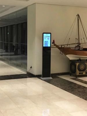 フロアスタンディングデジタルサイネージキオスク 21.5-65インチ 1920x1080解像度