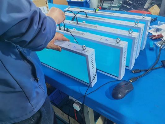 19.5 24 34 43 65 75 インチ 壁マウント ストレッチバー LCD ディスプレイ TFT LCD モジュール 4K