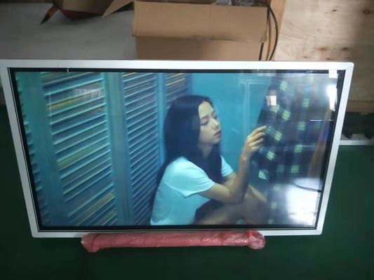 極度の細いエレベーターのデジタル表記の明るく白い42インチのタッチ画面のモールの医学の屋内